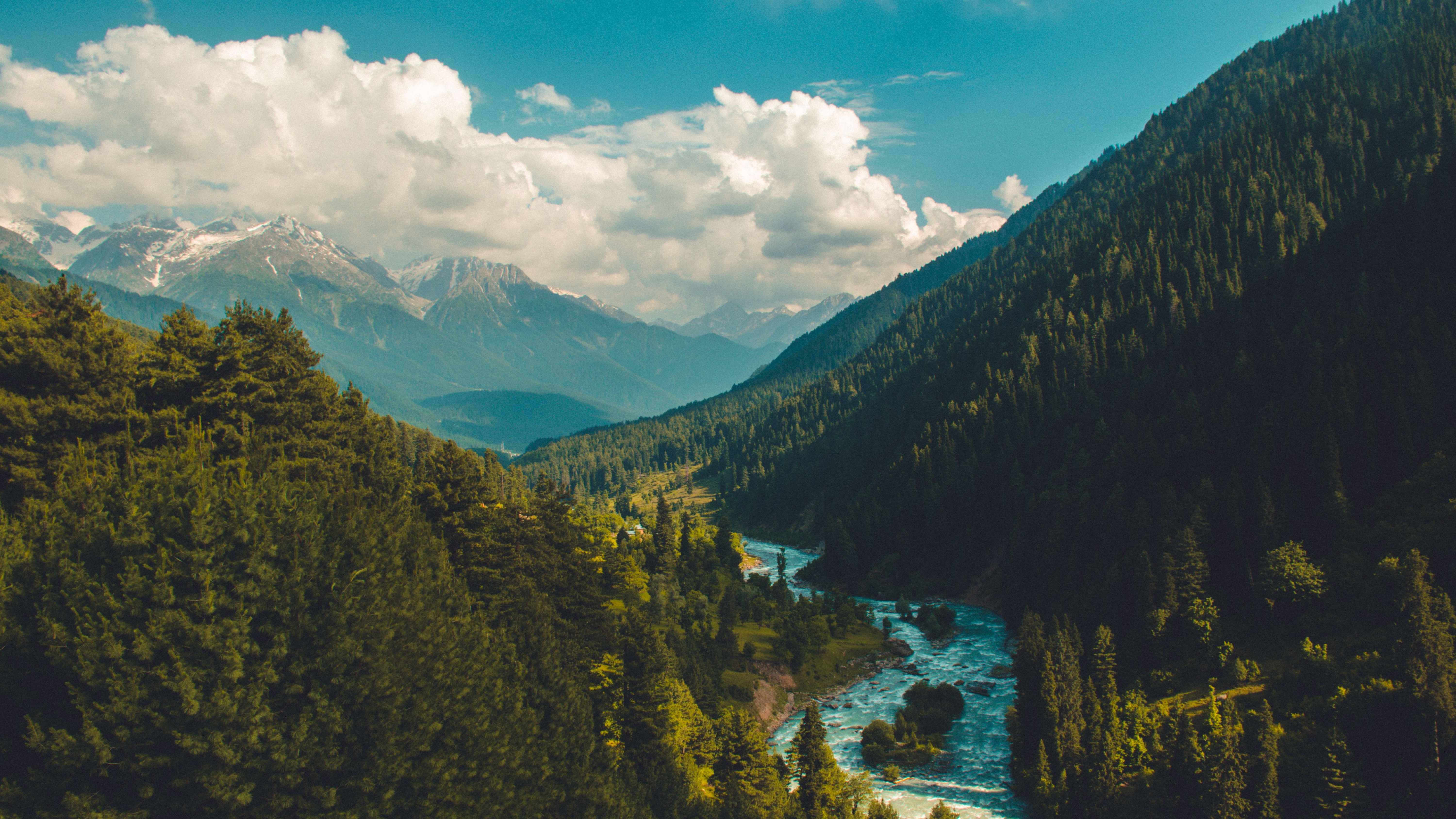 The Ultimate Kasol Travel Guide: Exploring the Magic of Parvati Valley