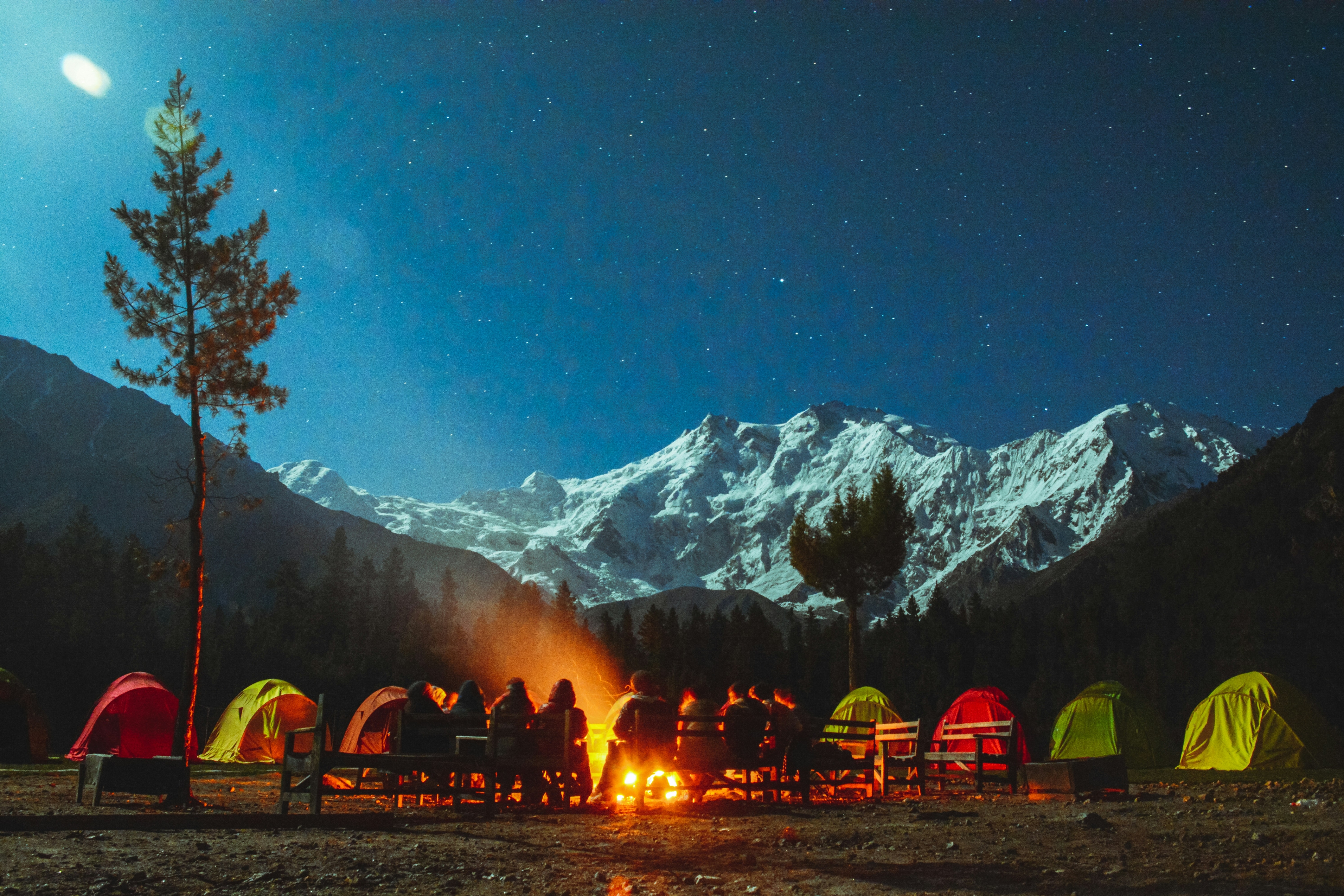 Camping under the mountains near Kareri Lake