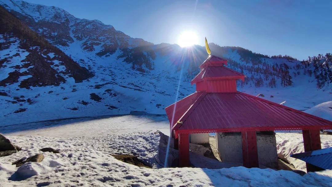 Sunrise from Kareri Lake summit temple