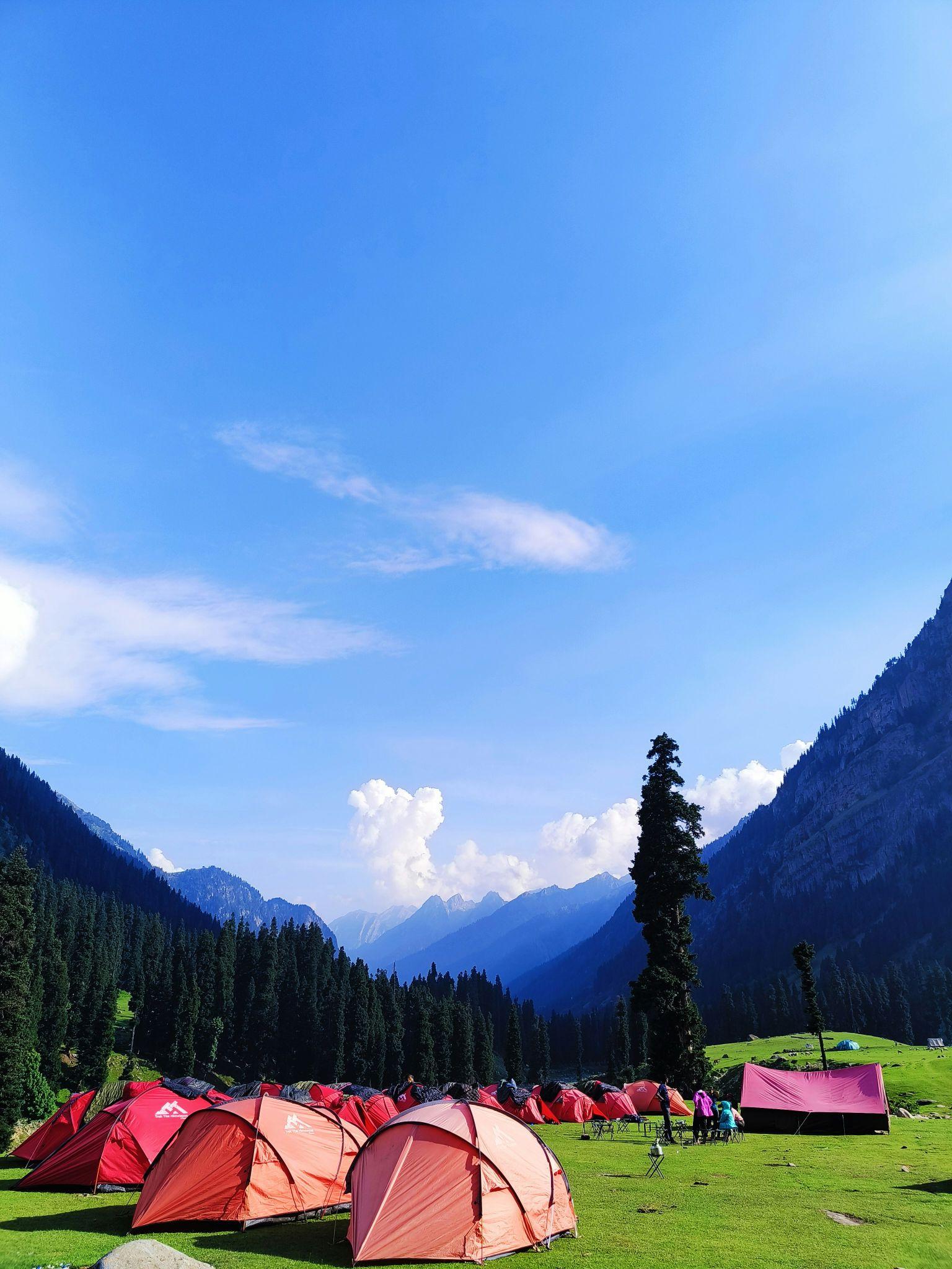 Self Packer campsite at Kheerganga