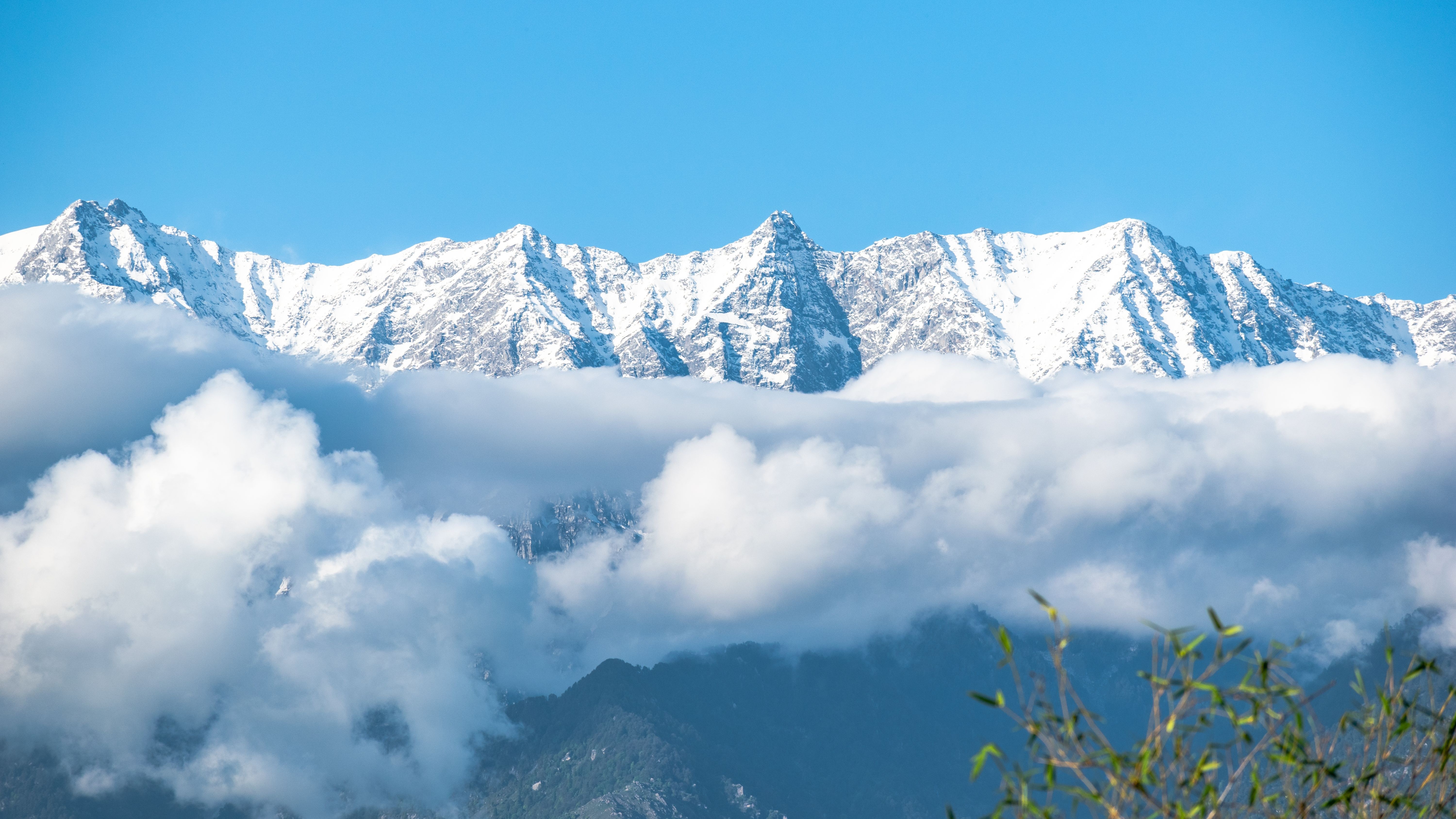 Dhauladhar mountain views from Triund